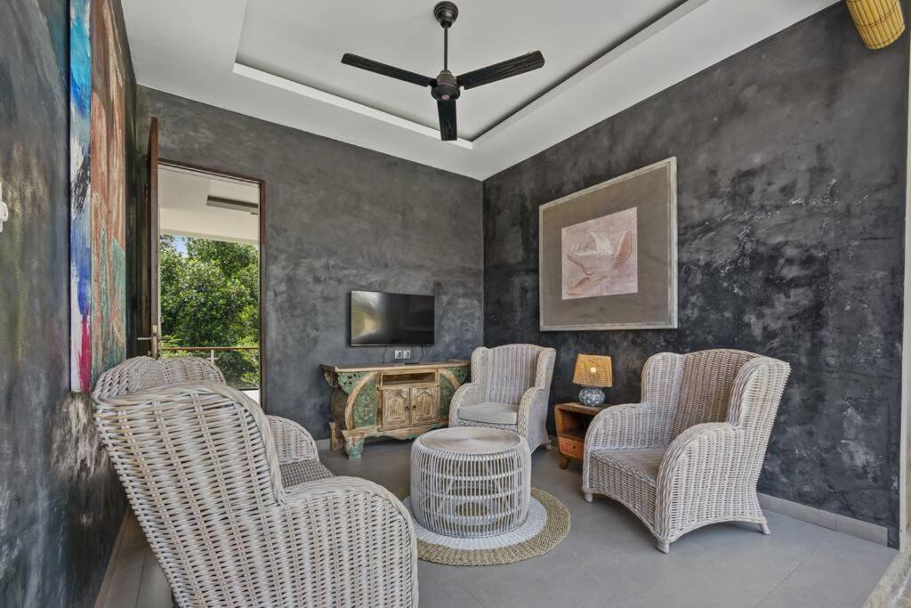 New 4 Bedroom Villa Surrounded By Jungle And Ricefields Ubud Extérieur photo