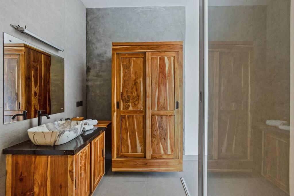 New 4 Bedroom Villa Surrounded By Jungle And Ricefields Ubud Extérieur photo